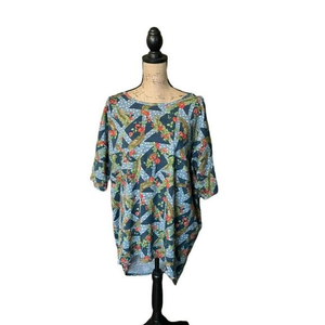 LuLaRoe‎ Irma Tunic